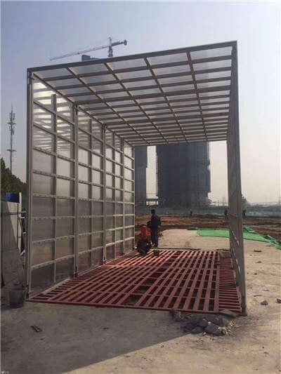 建筑工地使用工地自动洗车机保护生态环境(图1) 工地自动洗轮机,环保洗轮机,洗轮机厂家,